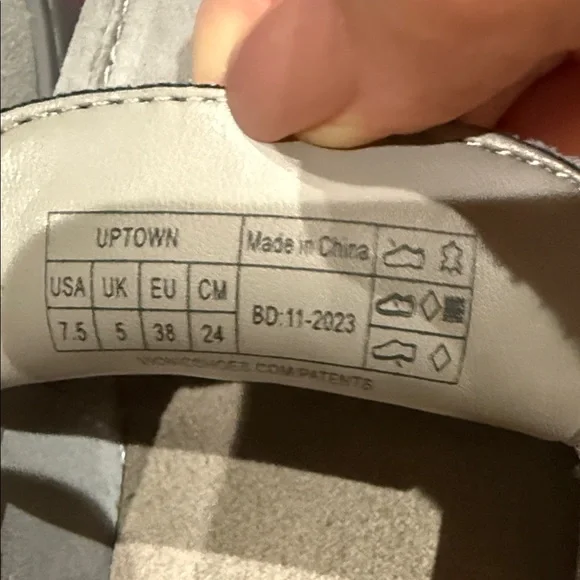 NWOT Vionic Grey Uptown Suede Leather Penny Loafers Size 7.5 - Picture 10 of 10